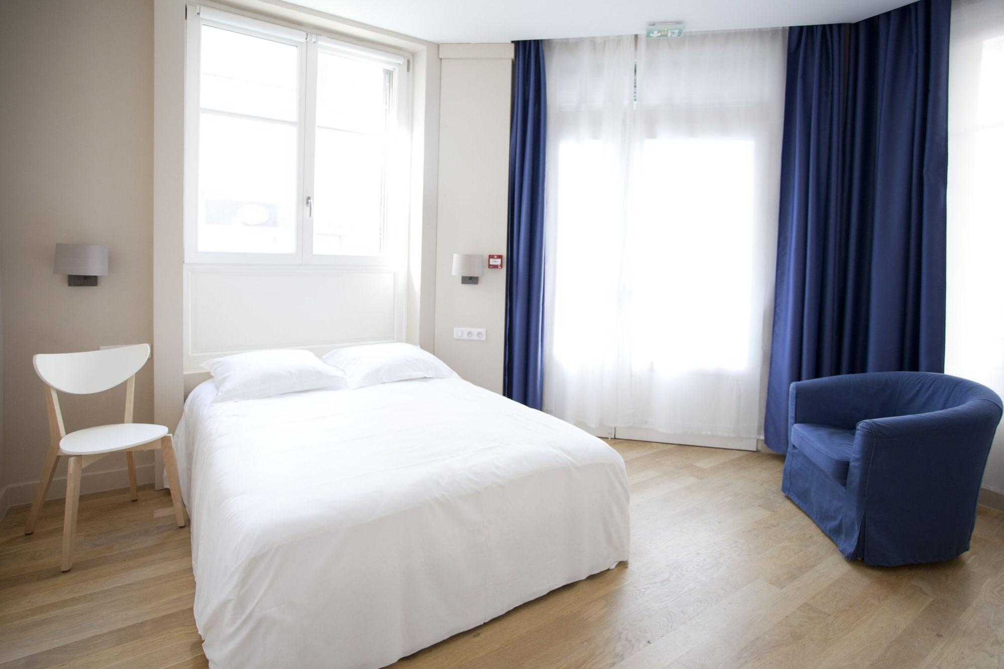 Nadaud Hotel Париж Екстериор снимка