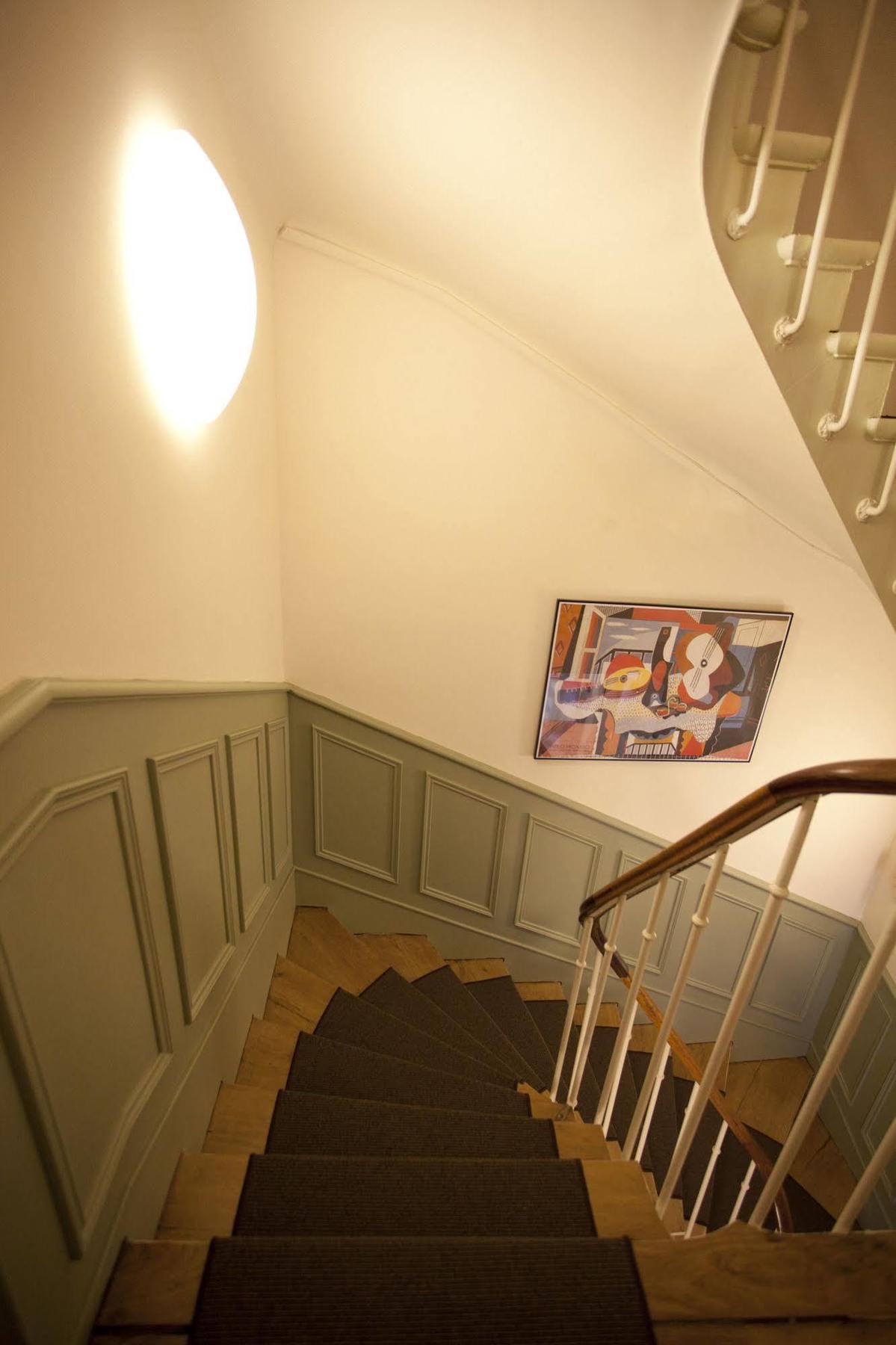 Nadaud Hotel Париж Екстериор снимка